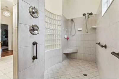 17906 Loretta Lane, Lutz, FL 33548 - Photo 18