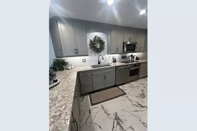 5400 Gulf Drive #32, Holmes Beach, FL 34217 - Photo 6