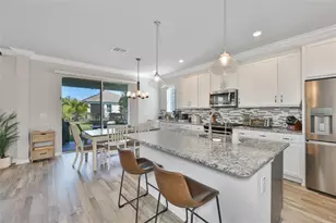 7204 Paradiso Dr, Apollo Beach, FL 33572 - Photo 4