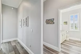 9105 Woodridge Run Dr, Tampa, FL 33647 - Photo 56