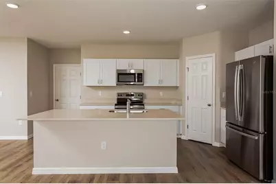 36712 Sagemoor Drive, Zephyrhills, FL 33541 - Photo 6