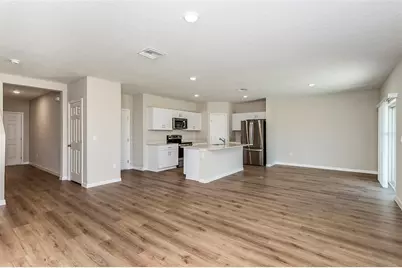 36712 Sagemoor Drive, Zephyrhills, FL 33541 - Photo 10