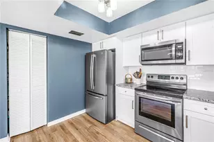 110 29th Ave N, Saint Petersburg, FL 33704 - Photo 22