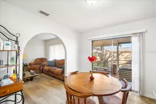 1016 Lady Guinevere Dr, Valrico, FL 33594 - Photo 6