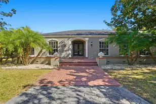 1761 Long Bow Ln, Clearwater, FL 33764 - Photo 2