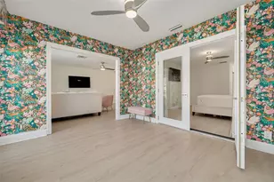 8708 41st St N, Pinellas Park, FL 33782 - Photo 20