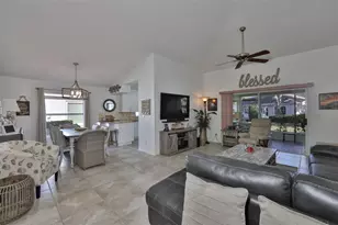 726 Masterpiece Dr, Sun City Center, FL 33573 - Photo 12