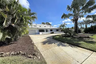 2945 68th St N, Saint Petersburg, FL 33710 - Photo 6