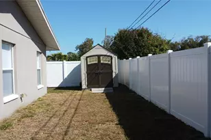 13826 Antigua Dr, Seminole, FL 33776 - Photo 30