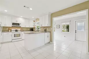 2306 Lancaster Dr, Sun City Center, FL 33573 - Photo 16