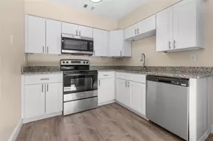 1010 Fairmont St, Clearwater, FL 33755 - Photo 12