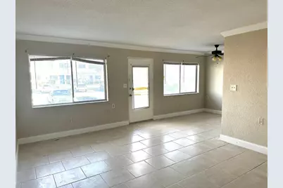 8450 112th Street #102, Seminole, FL 33772 - Photo 4