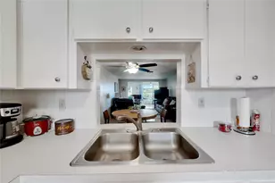 4112 Hampton Dr, New Port Richey, FL 34652 - Photo 22