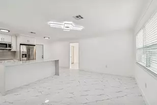 5948 51st Ave N, Kenneth City, FL 33709 - Photo 10