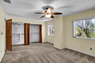 7905 Luxbury Pl, Tampa, FL 33614 - Photo 40