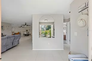 500 Sanibel Ct, Tarpon Springs, FL 34689 - Photo 12