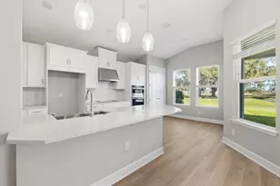 3412 Lumber Fls Dr, Plant City, FL 33565 - Photo 4