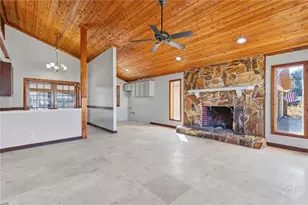 10301 Trail Ridge Ln, Tampa, FL 33624 - Photo 4