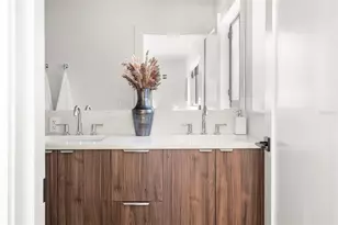 2602 47th St S, Gulfport, FL 33711 - Photo 22