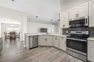 2709 Butterfly Landing Dr, Land O Lakes, FL 34638 - Photo 4