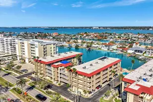 113 Island Way, Clearwater Beach, FL 33767 - Photo 42