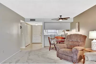 113 Island Way #241, Clearwater Beach, FL 33767 - Photo 26