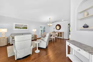 19145 Cypress Green Dr, Lutz, FL 33558 - Photo 4