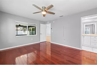 9407 Laura Anne Drive, Seminole, FL 33776 - Photo 16