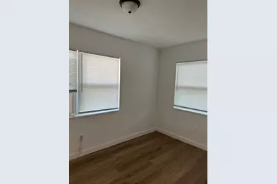221 N Saturn Avenue, Clearwater, FL 33755 - Photo 14