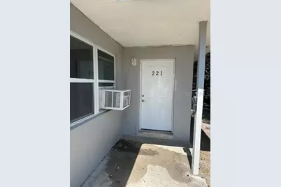 221 N Saturn Avenue, Clearwater, FL 33755 - Photo 2