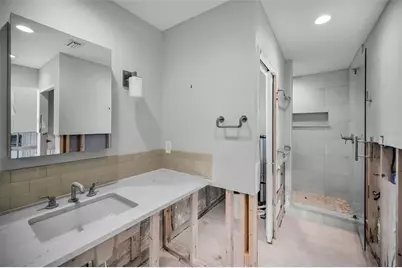 10132 Yacht Club Drive, Treasure Island, FL 33706 - Photo 22