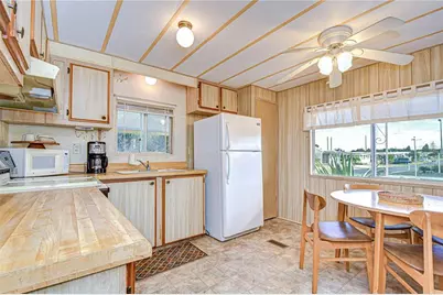 35023 Zephyr Shores Drive, Zephyrhills, FL 33541 - Photo 18