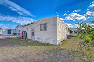 35023 Zephyr Shores Dr, Zephyrhills, FL 33541 - Photo 10
