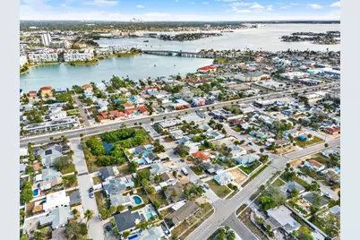 8001 Gulf Blvd, Saint Pete Beach, FL 33706 - Photo 30