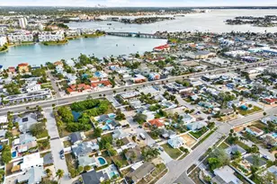 8001 Gulf Blvd, Saint Pete Beach, FL 33706 - Photo 30