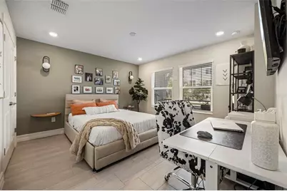 5351 Bridge Street #2, Tampa, FL 33611 - Photo 10