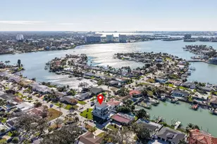 301 79th St S, Saint Petersburg, FL 33707 - Photo 58