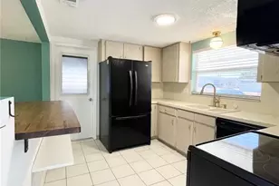 10120 Willow Dr, Port Richey, FL 34668 - Photo 6