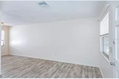 3025 54th Street S #4, Gulfport, FL 33707 - Photo 4