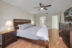 13300 Indian Rocks Rd, Largo, FL 33774 - Photo 38