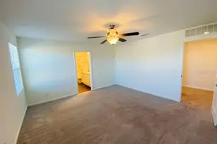 35409 White Water Lily Wy, Zephyrhills, FL 33541 - Photo 16