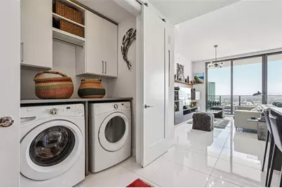 100 1st Avenue N #3806, Saint Petersburg, FL 33701 - Photo 32