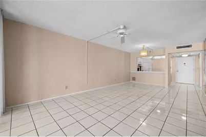 12300 Vonn Road #1205, Largo, FL 33774 - Photo 10