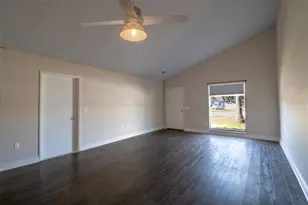 2928 Martha Ln, Land O Lakes, FL 34639 - Photo 4