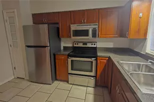 11710 Wesson Cir W, Tampa, FL 33618 - Photo 6