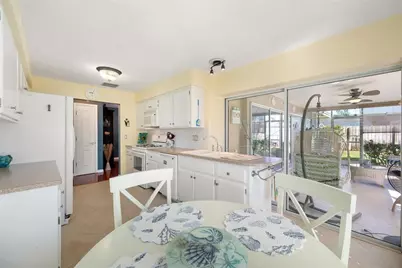 5072 43rd Street S, Saint Petersburg, FL 33711 - Photo 16