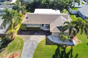 5072 43rd St S, Saint Petersburg, FL 33711 - Photo 4