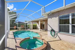 4940 Thames Ln, Sarasota, FL 34238 - Photo 2