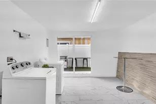 8912 Saboda Ct, Tampa, FL 33634 - Photo 34