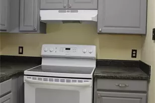 3607 W Idlewild Ave, Tampa, FL 33614 - Photo 8